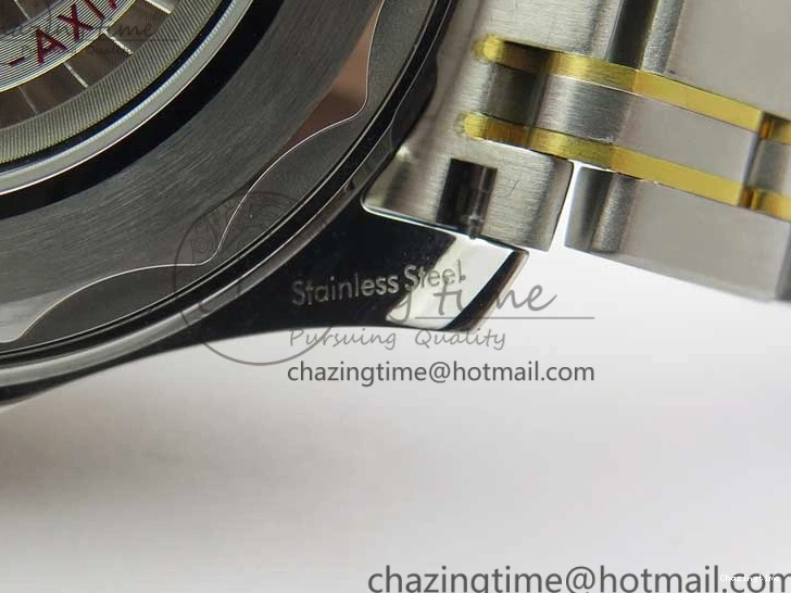 1103 MultiPurpose 2018 Seamaster Diver 300M SS YG VSF 1:1 Best Edition YG Bezel Black Dial on SS YG Bracelet A 7937